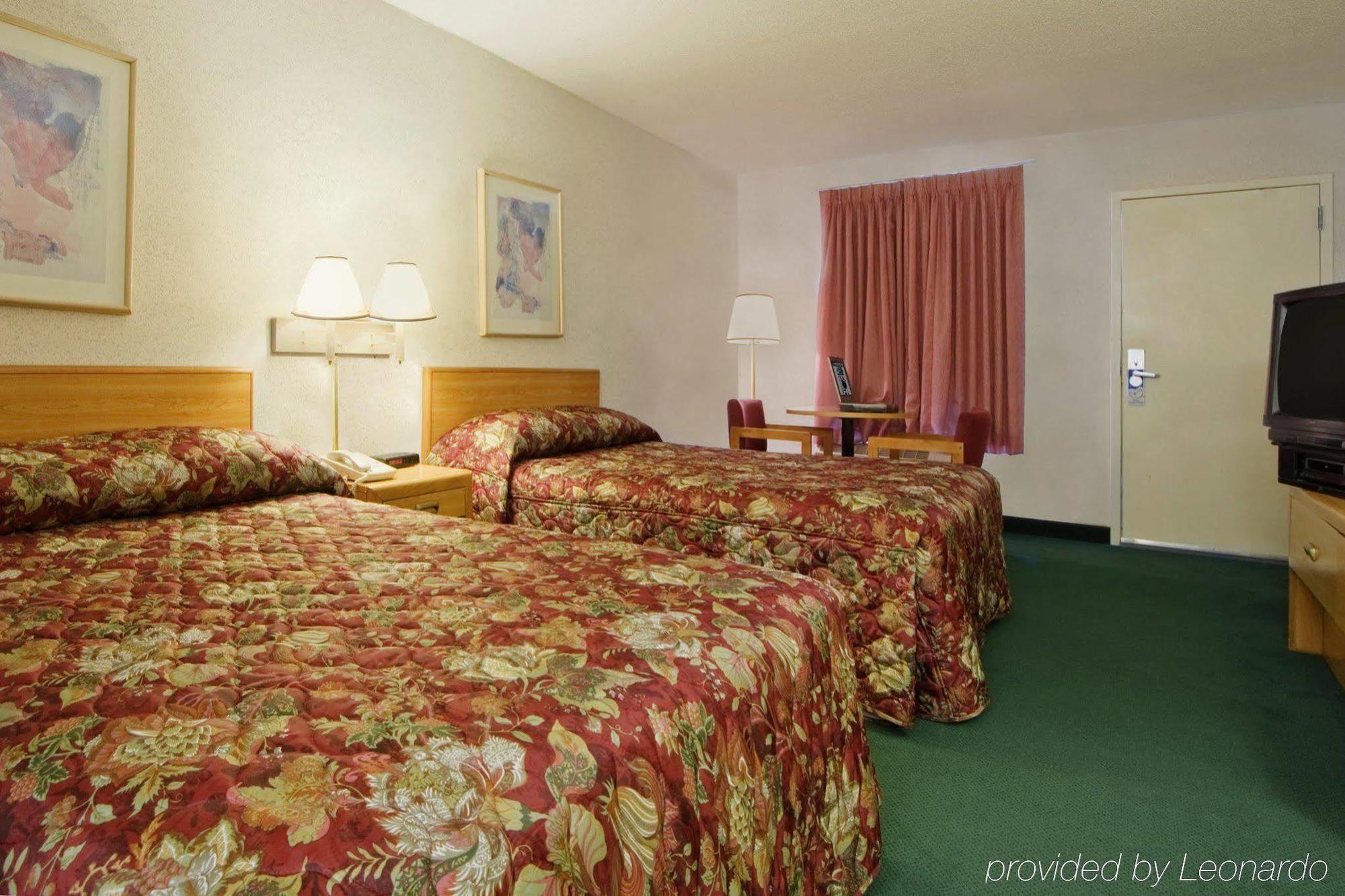 Best Inn Augusta Room photo